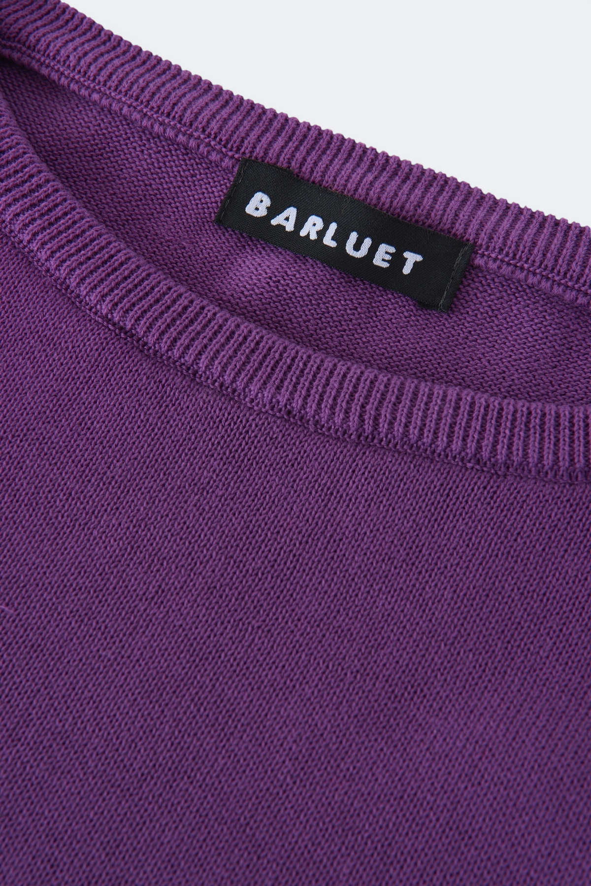 TOP ANDY en maille de cotton pima bicolore avec motif circulaire | NOIR VIOLET